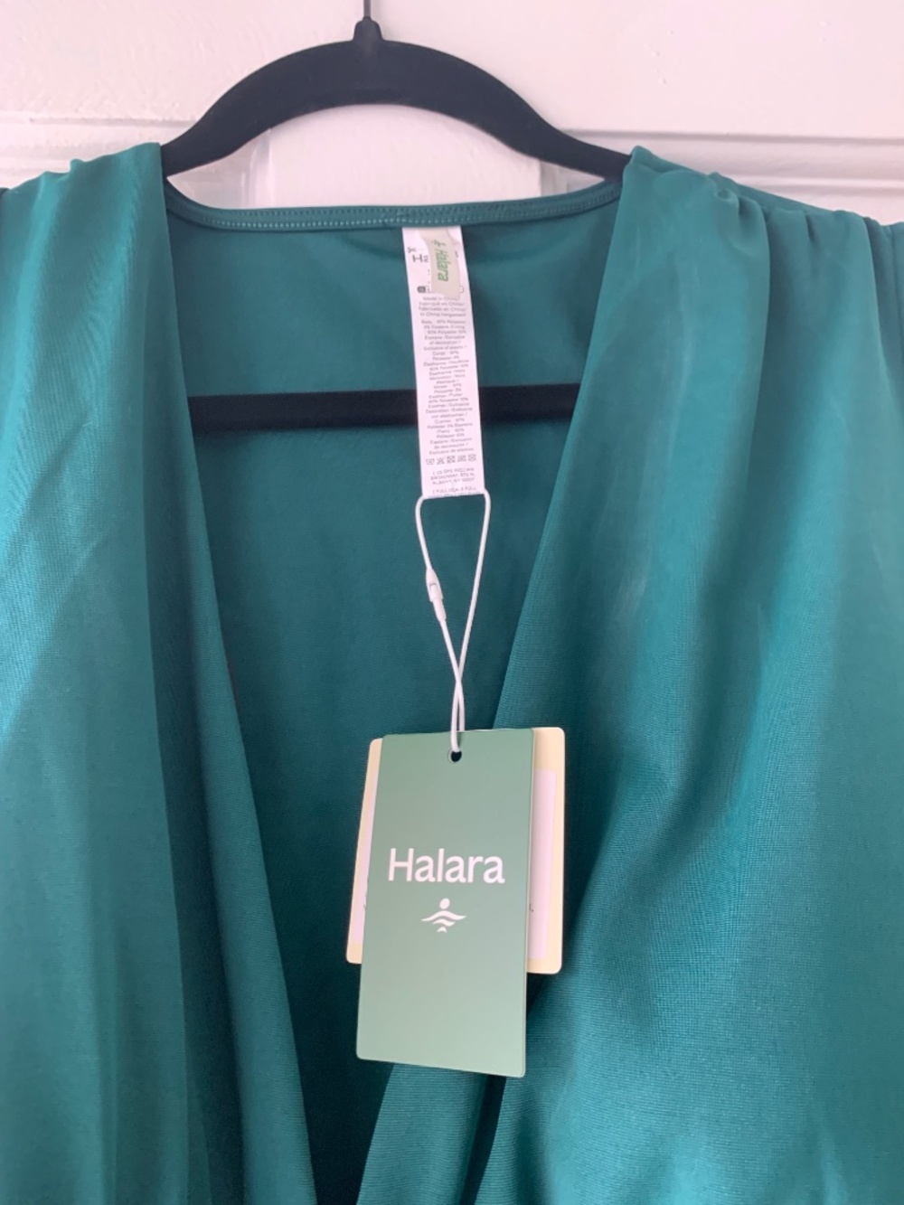 NWT Halara SculptKnit V-Neck Ruched Pocket Green Jumpsuit Bayberry Size 2X - Picture 8 of 10
